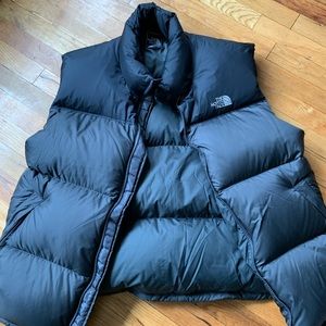 North Face men’s puffy vest